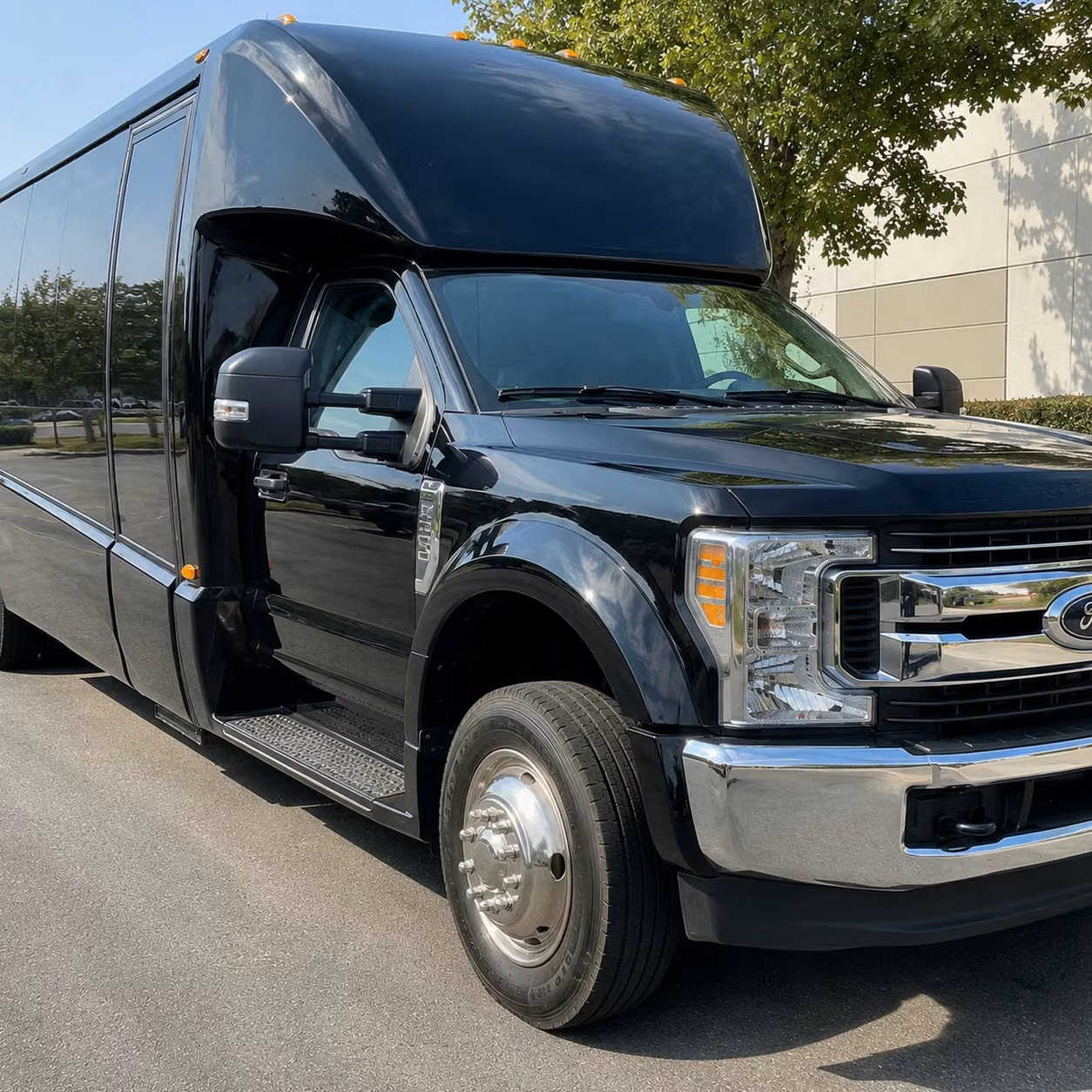 18 passenger minibus
