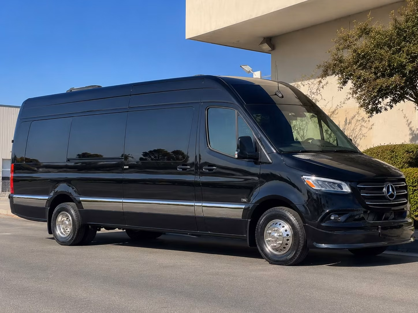 aurora long distance bus rentals
